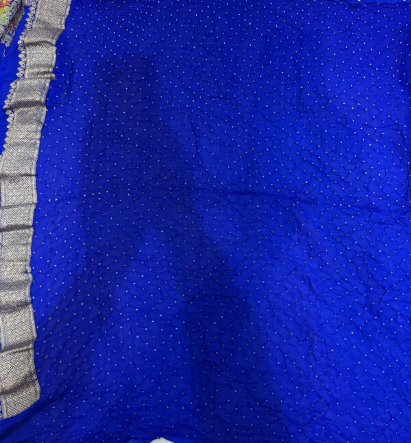 Indian culture traditional figure art border rai bandhani bandhej saree - Image 4