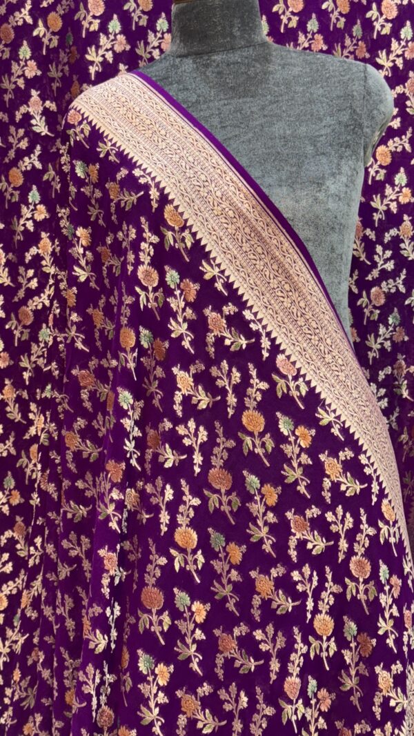 Khaddi Georgette Hand-Dye Saree - Image 2