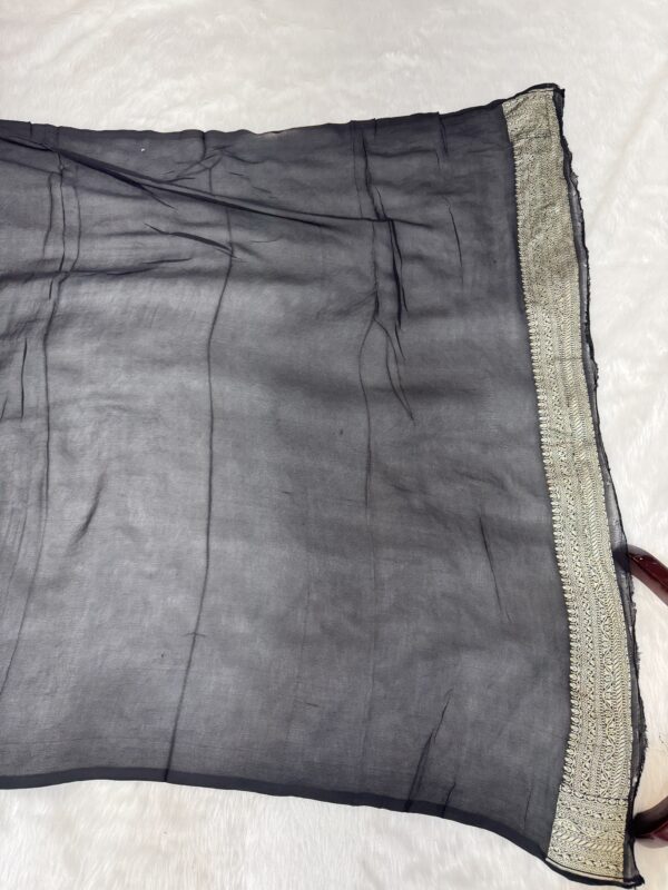 Khaddi Georgette Hand-Dye Saree - Image 3