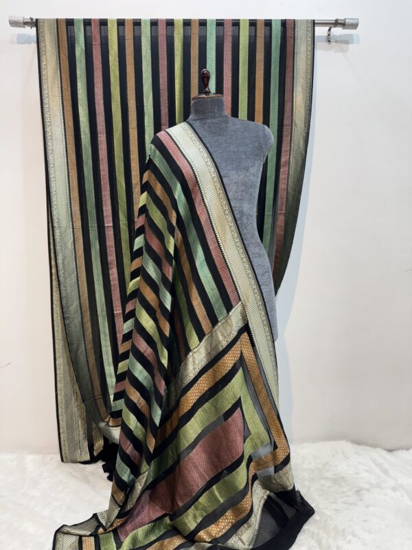 Khaddi Georgette Hand-Dye Saree