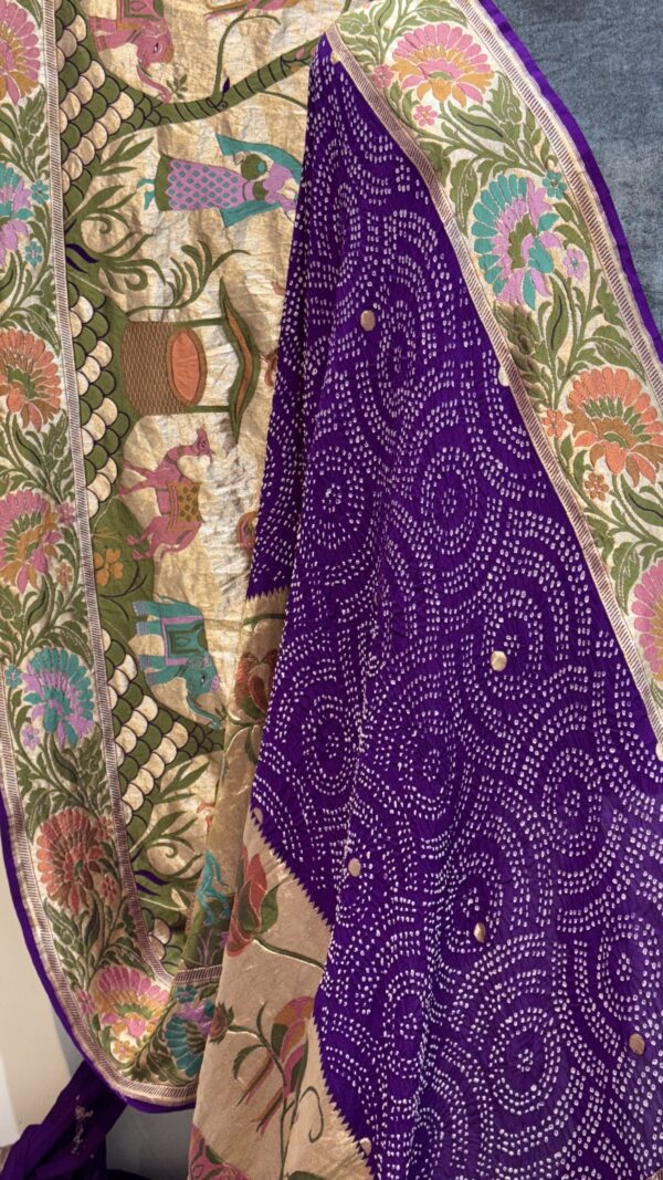Traditional Bandhani Circular Dot Patterns with Golden Highlights - Image 2