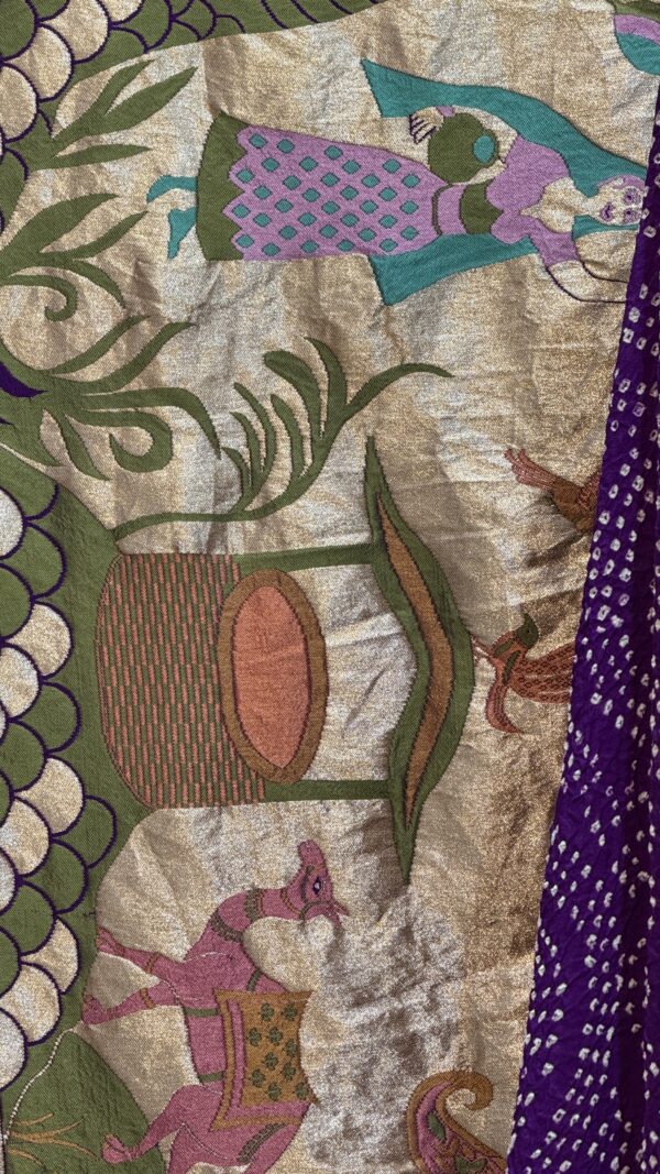 Traditional Bandhani Circular Dot Patterns with Golden Highlights - Image 3