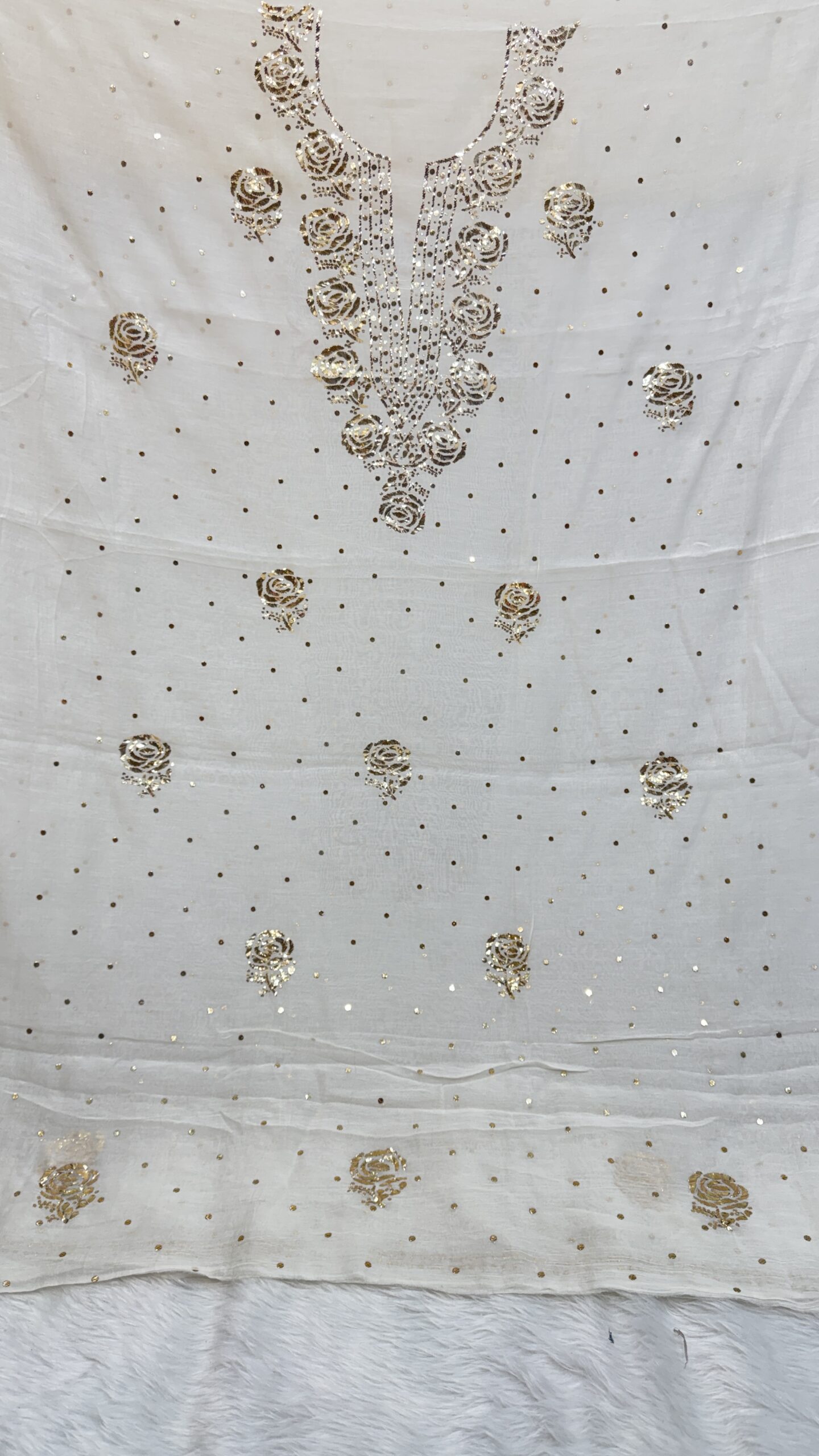 Lucknowi Kamdhani suit